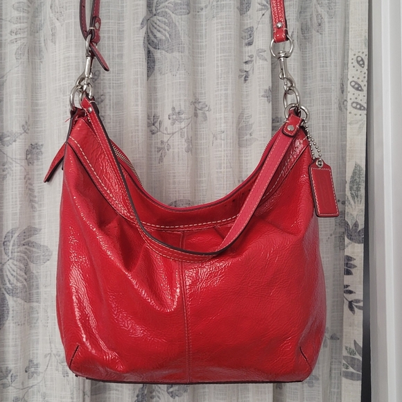 Coach Pleated Hobo/Crossbody (Patent) - Picture 1 of 12